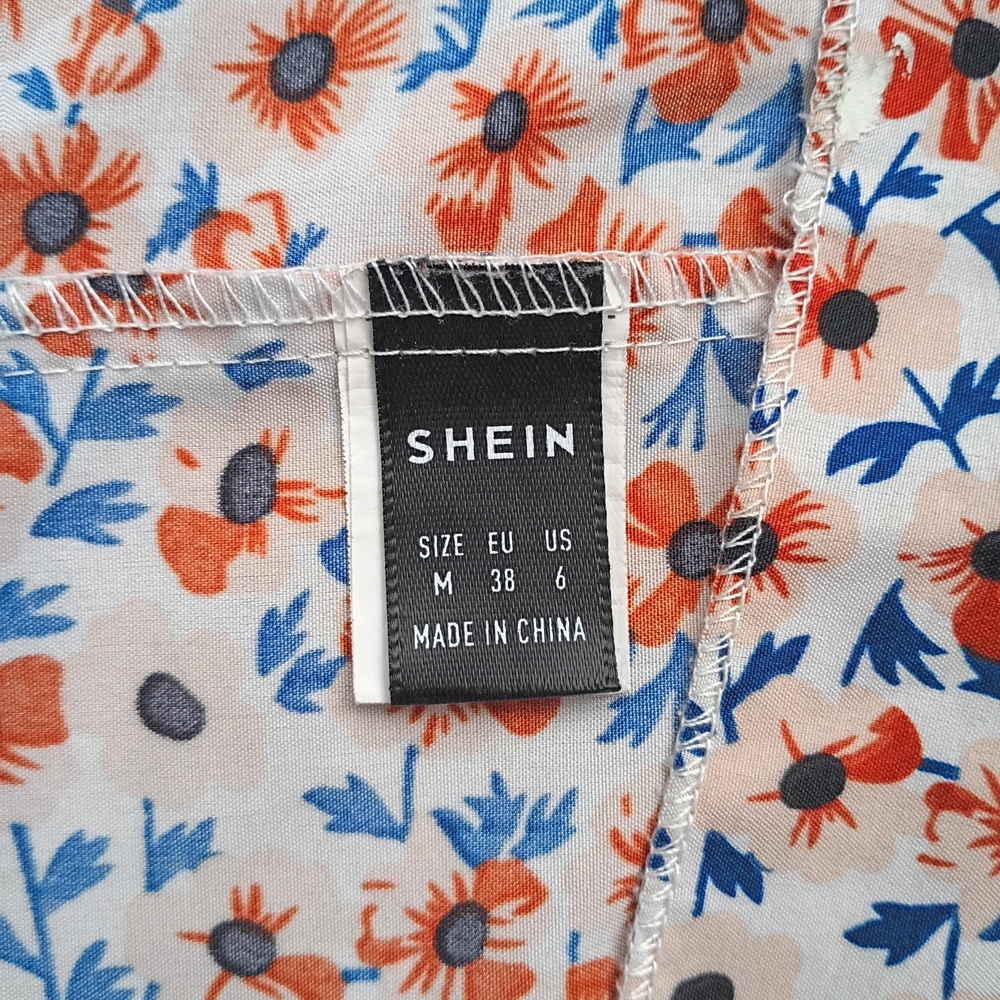 SHEIN Smocked Maxi Dress with Multicolor Flower Print - Picture 7 of 8